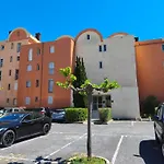 Lägenhet A Pour 4 Pers - Parking Securise - Fr-1-796-40 Gruissan